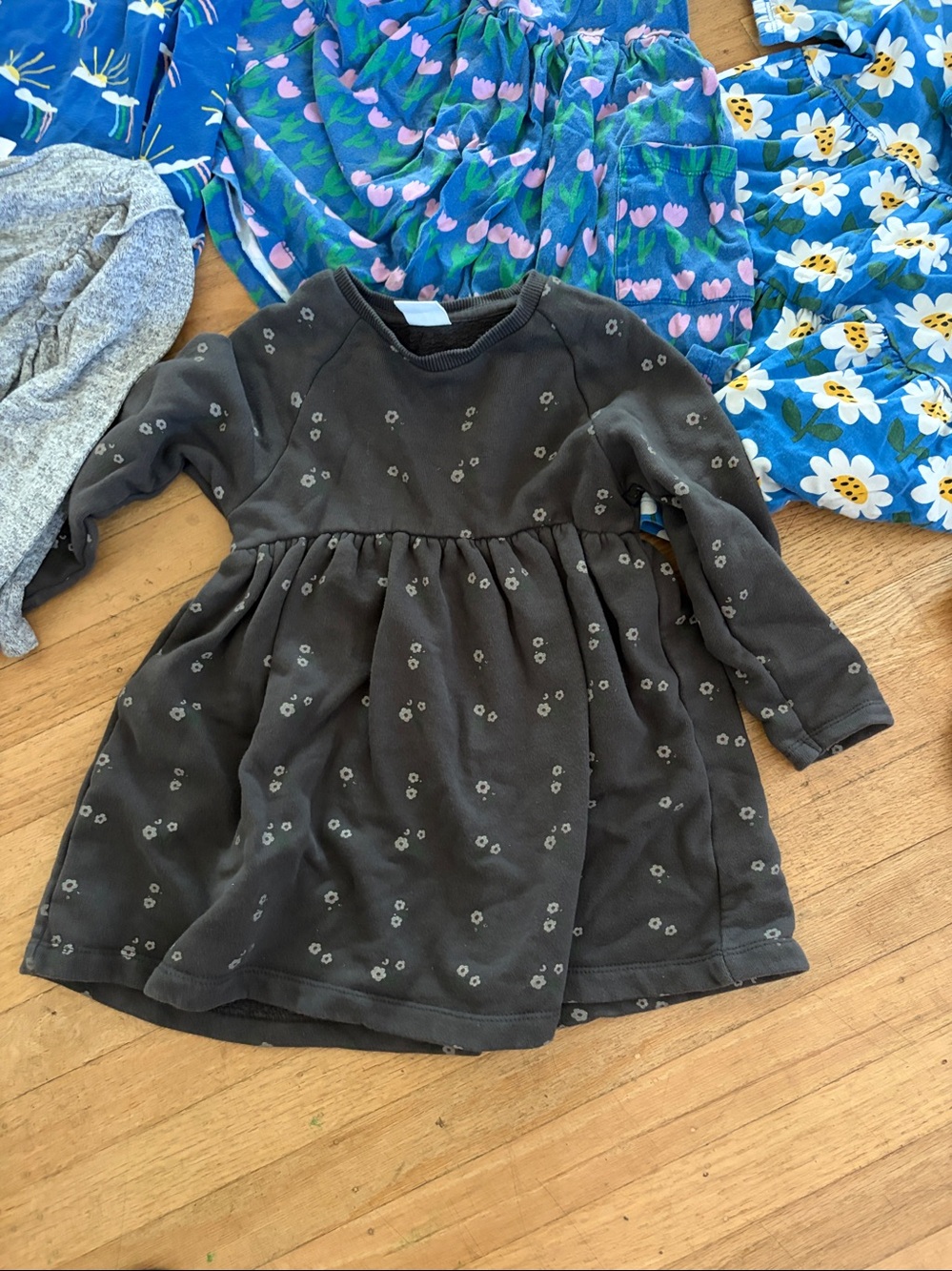 Hanna Andersson size 4 bundle pajamas dresses swimsuit - Picture 7 of 8